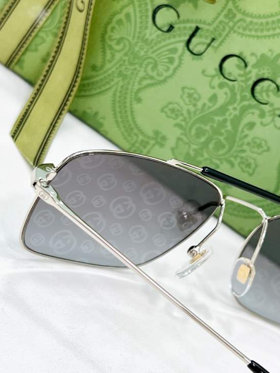 Picture of Gucci Sunglasses _SKUfw80538257fw